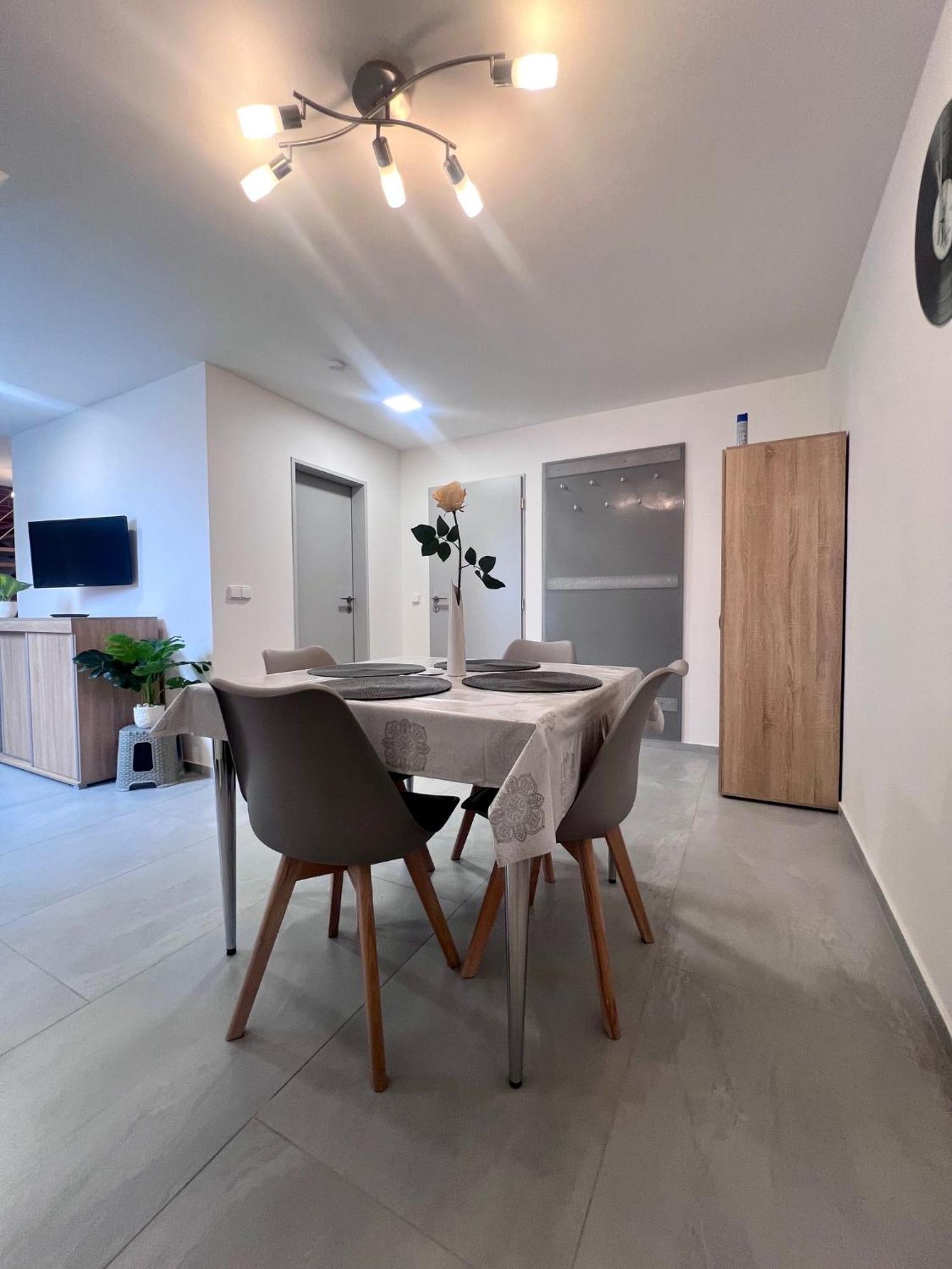 Ubytovani Zatisi 2 Olomouc Ngoại thất bức ảnh